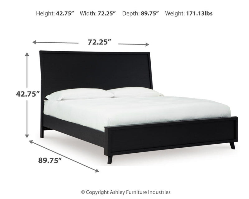 danziar-queen-panel-bed-chest-and-nightstand-5