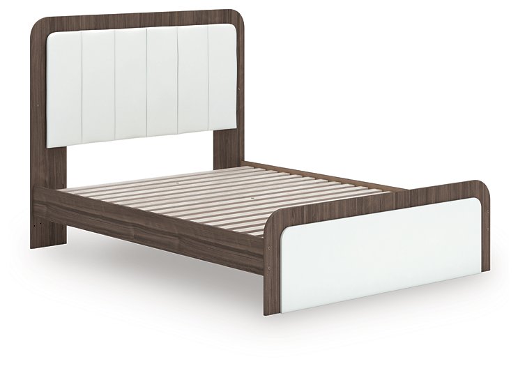 Kendanport Upholstered Bed - Furniture City (CA)l