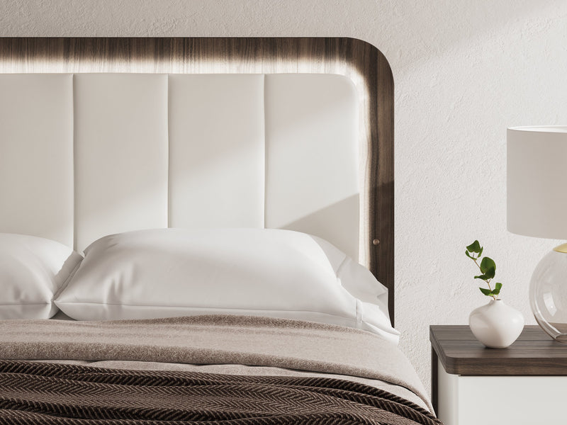 Kendanport Upholstered Bed - Furniture City (CA)l