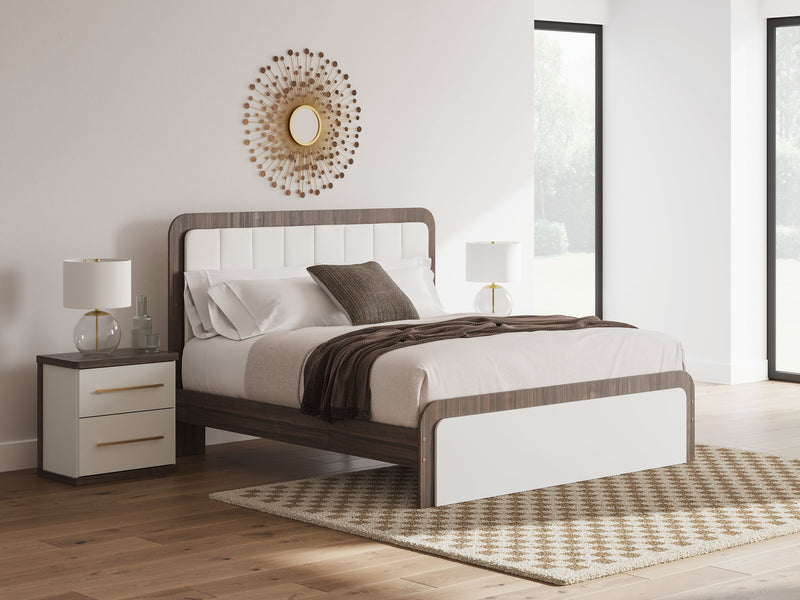 Kendanport Upholstered Bed - Furniture City (CA)l