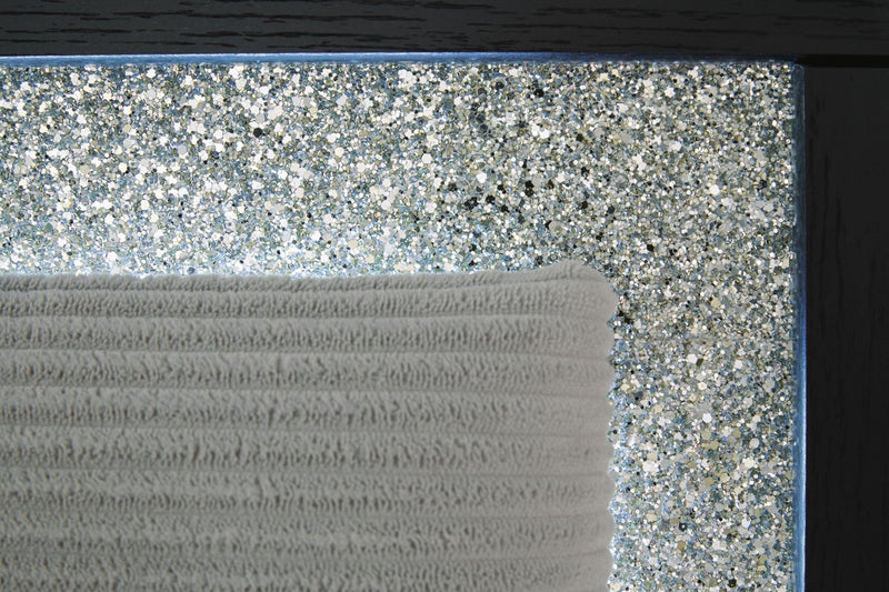 maeling-queen-upholstered-panel-bed-7