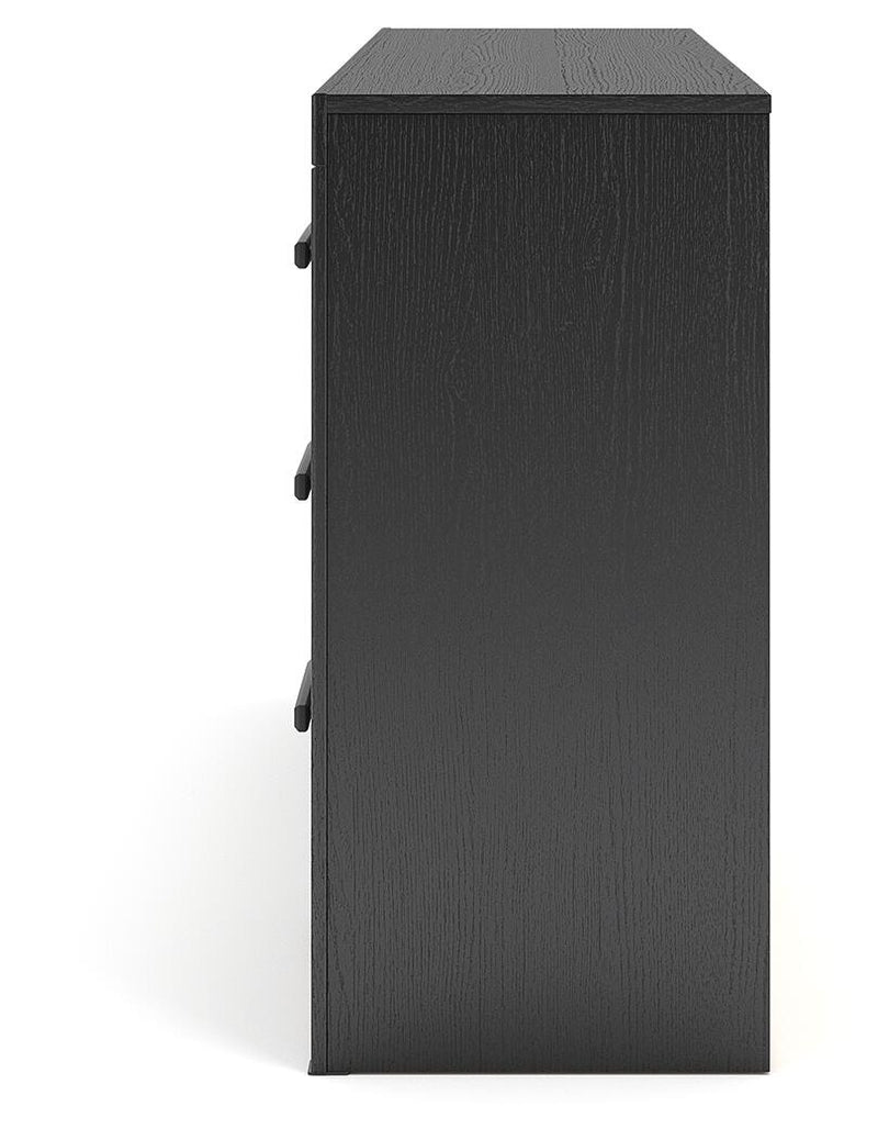 broachmyn-dresser-and-2-nightstands-7