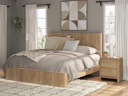 gramburg-king-panel-bed-2