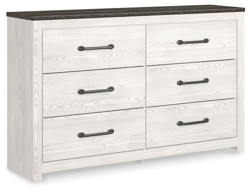gerridan-queen-panel-bed-dresser-and-nightstand-2
