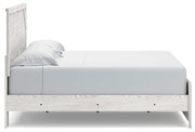 gerridan-king-panel-bed-chest-and-nightstand-11