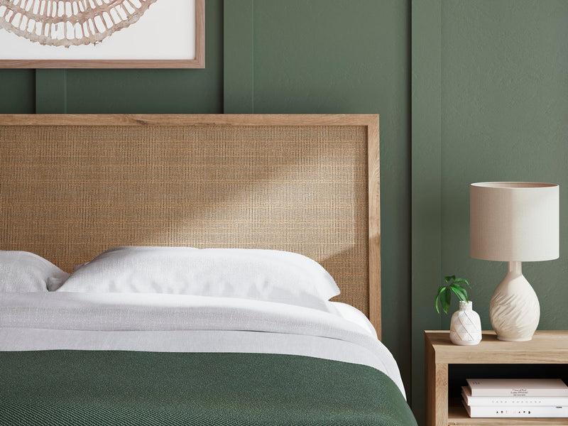 cielden-king-panel-headboard-dresser-and-mirror-11