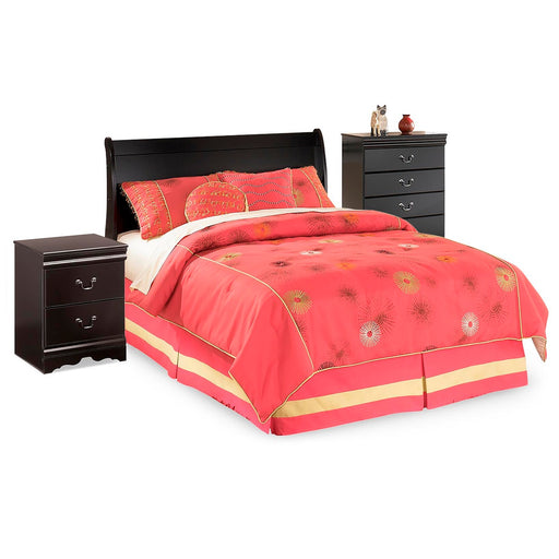 huey-vineyard-full-sleigh-headboard-chest-and-nightstand-1