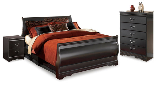 huey-vineyard-full-sleigh-bed-chest-and-2-nightstands-1