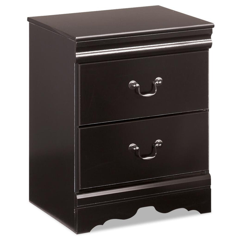huey-vineyard-full-sleigh-bed-chest-and-2-nightstands-5
