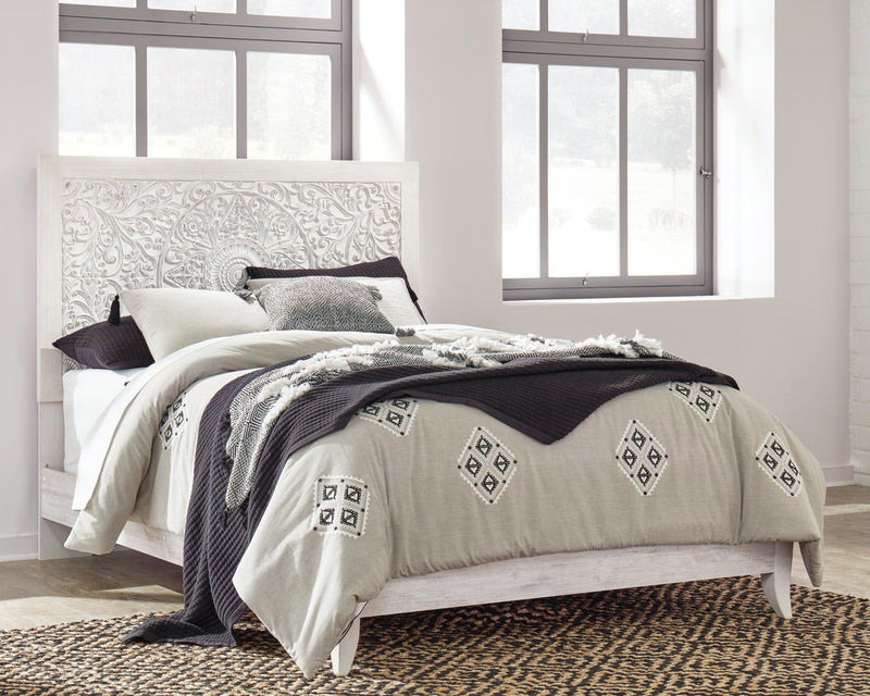 paxberry-queen-panel-bed-2