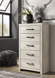 cambeck-queen-storage-bed-chest-and-2-nightstands-19