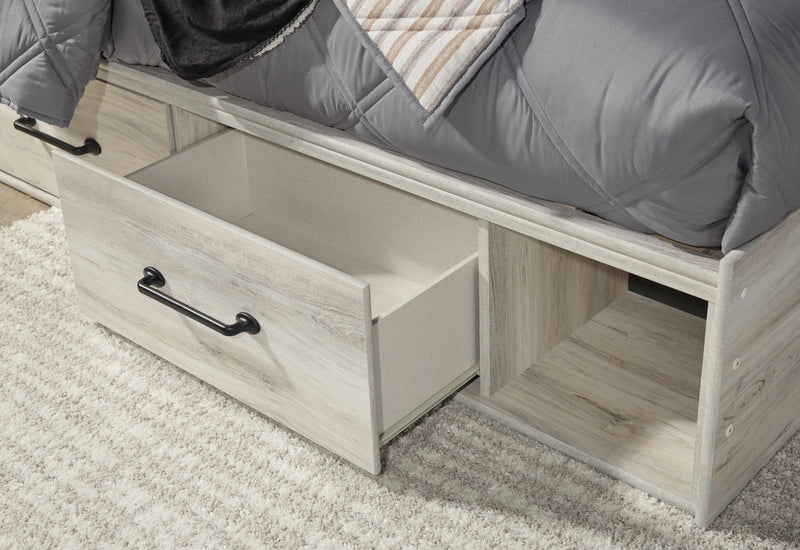 cambeck-full-panel-bed-with-storage-chest-and-nightstand-22