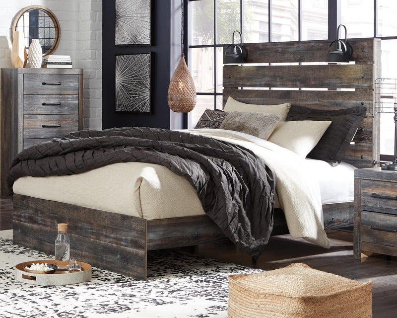 drystan-queen-panel-bed-dresser-and-mirror-9