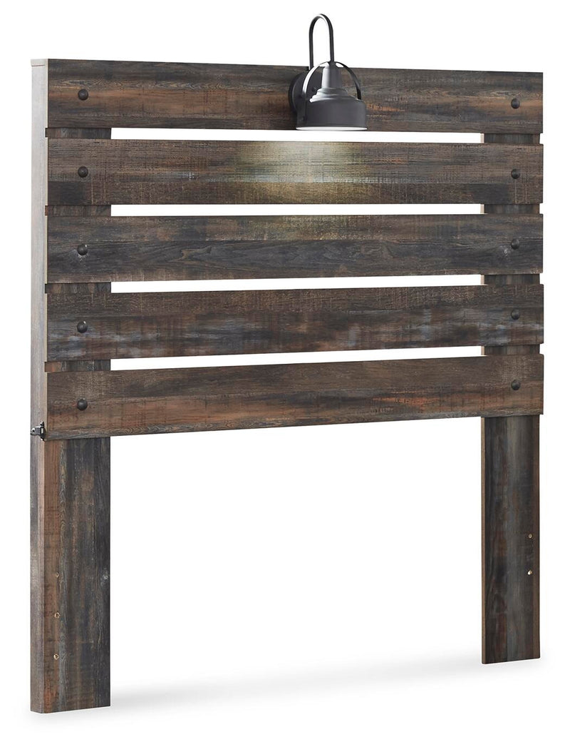 baystorm-full-panel-headboard-chest-and-nightstand-2