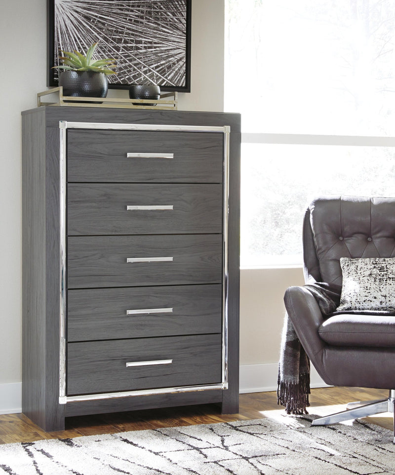 lodanna-queen-panel-bed-dresser-mirror-chest-and-2-nightstands-7
