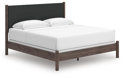 pamytta-king-upholstered-panel-bed-1