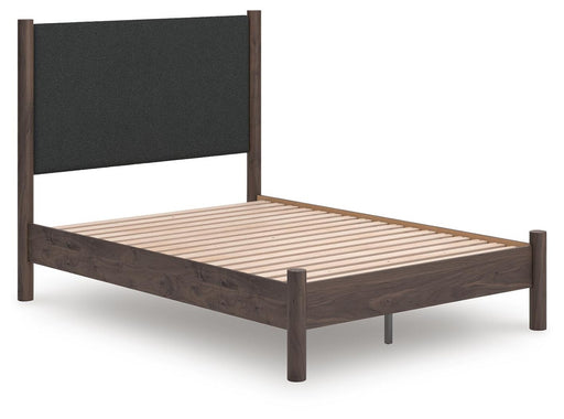 pamytta-full-upholstered-panel-platform-bed-2
