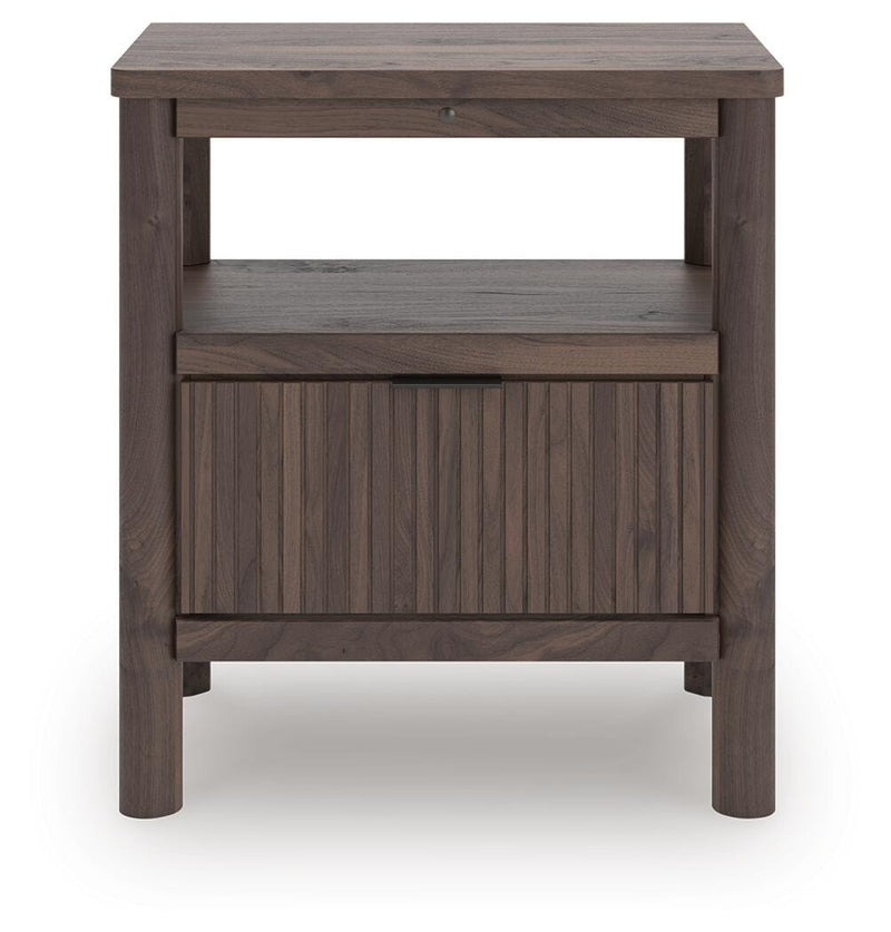 pamytta-queen-panel-bed-dresser-mirror-and-nightstand-15