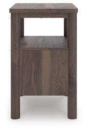 pamytta-king-panel-bed-dresser-mirror-and-nightstand-19