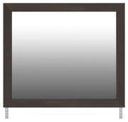 shaehartin-king-panel-bed-dresser-mirror-and-nightstand-12
