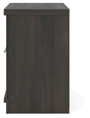shaehartin-king-panel-bed-dresser-mirror-and-nightstand-23