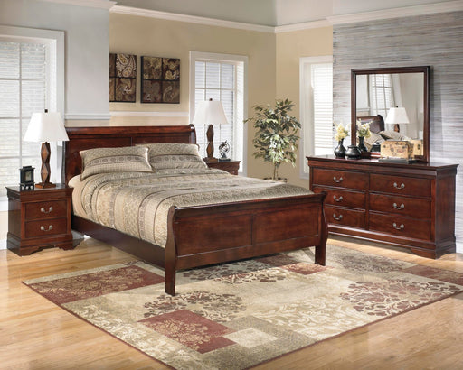 alisdair-queen-sleigh-bed-dresser-mirror-and-nightstand-1