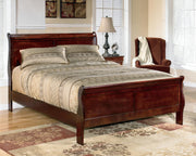 alisdair-queen-sleigh-bed-dresser-chest-and-nightstand-14