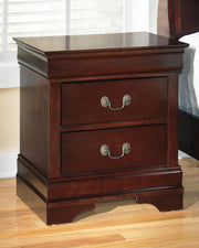 alisdair-queen-sleigh-bed-dresser-chest-and-nightstand-15