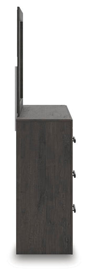 prendonea-full-panel-bed-dresser-mirror-chest-and-nightstand-5