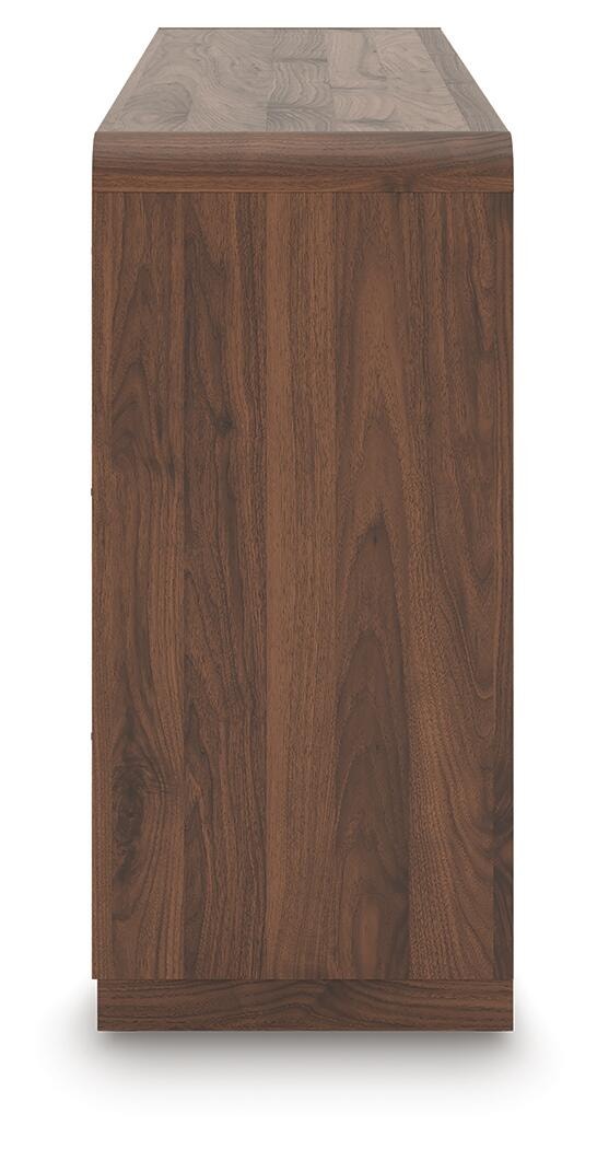 fortlorn-queen-panel-bed-and-dresser-4