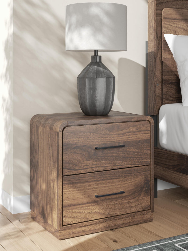fortlorn-queen-panel-bed-dresser-mirror-2-chests-and-2-nightstands-34
