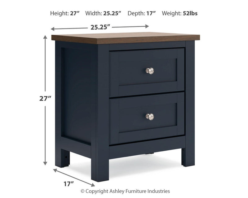 landocken-twin-panel-bed-chest-and-nightstand-25