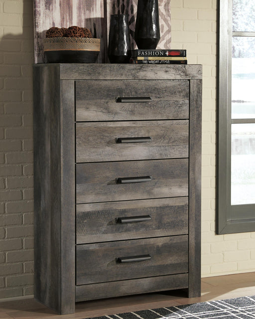 wynnlow-chest-of-drawers-2