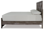 wynnlow-full-panel-bed-chest-and-nightstand-6