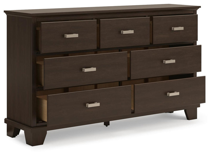 covetown-queen-panel-bed-dresser-mirror-and-chest-2