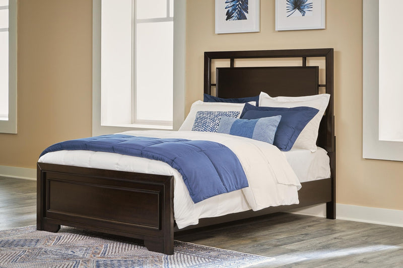 covetown-full-panel-bed-dresser-and-mirror-10