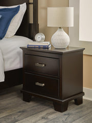 covetown-queen-panel-bed-dresser-mirror-chest-and-nightstand-23