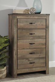 trinell-queen-panel-bed-chest-and-2-nightstands-16