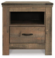 trinell-queen-panel-bed-chest-and-2-nightstands-9