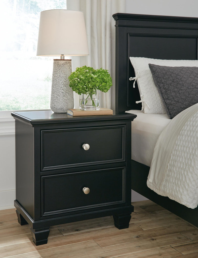lanolee-king-panel-bed-dresser-mirror-and-2-nightstands-29