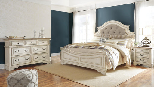 realyn-king-bed-dresser-and-2-nightstands-1