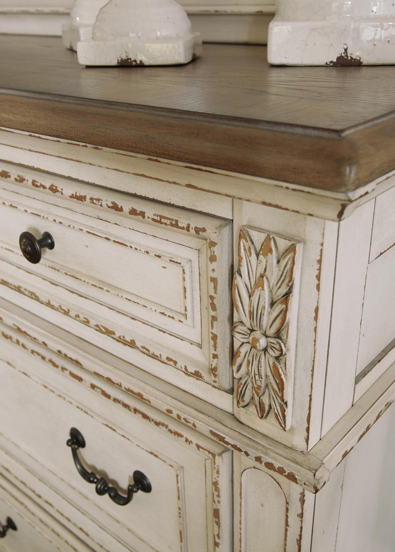 realyn-queen-upholstery-panel-bed-dresser-chest-nightstand-and-vanity-set-37