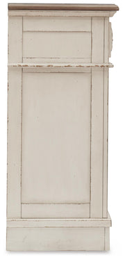 realyn-king-panel-bed-dresser-chest-and-2-nightstands-4