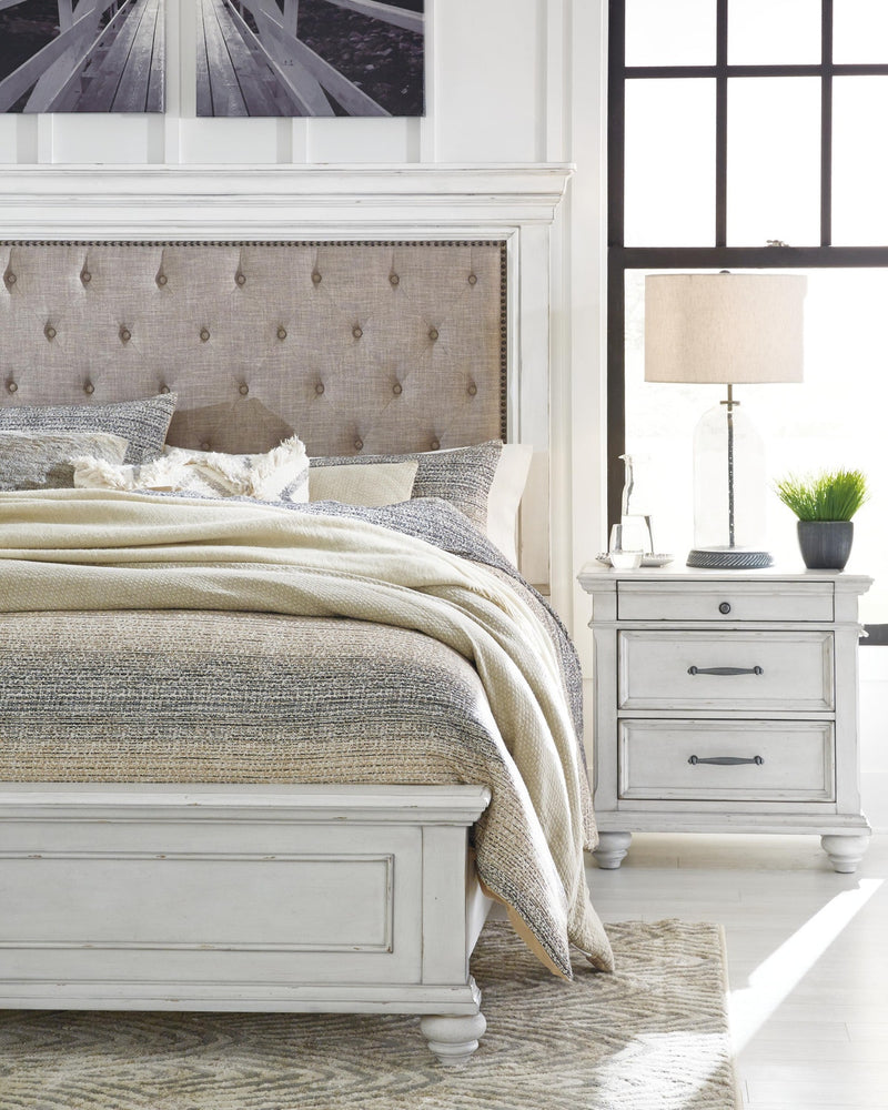kanwyn-queen-panel-bed-13