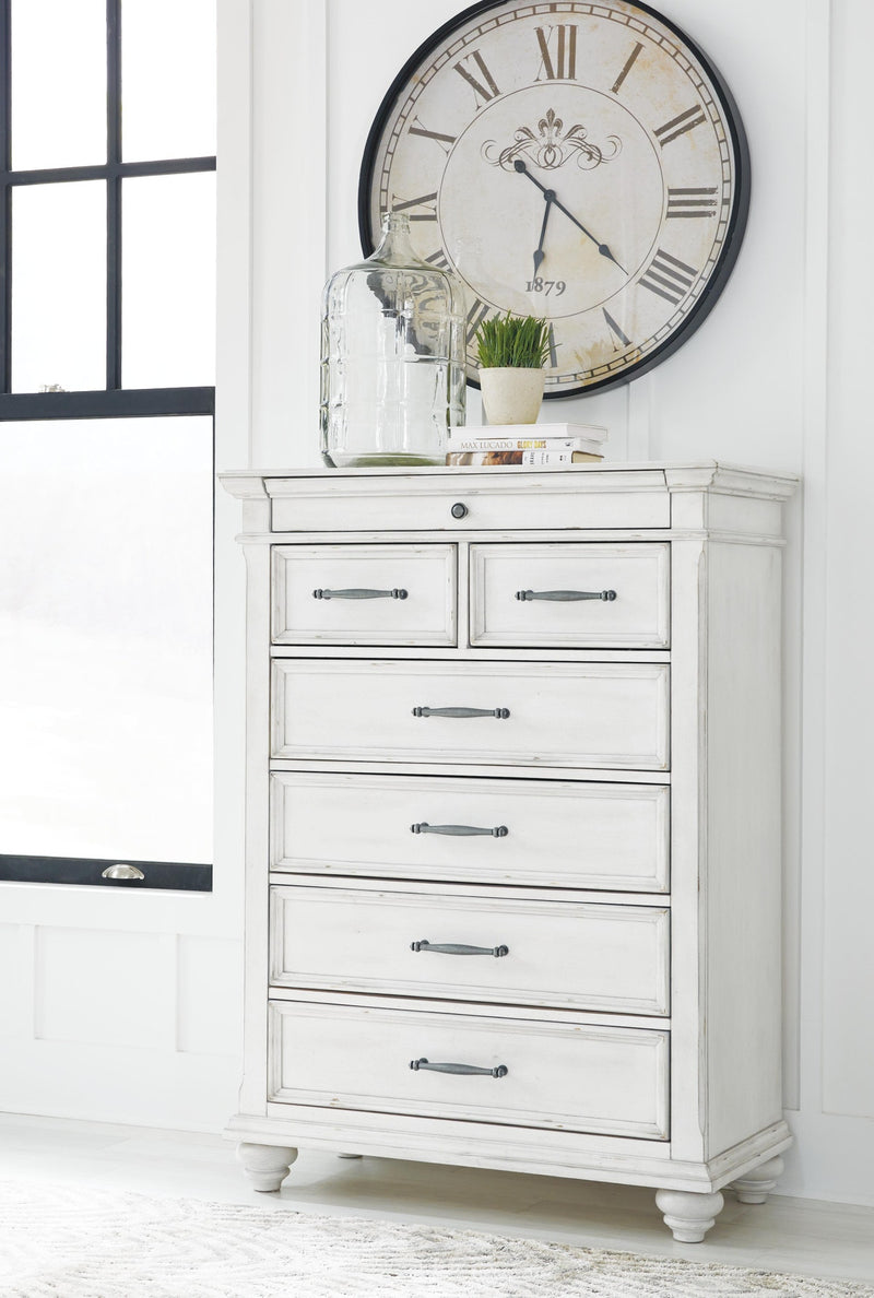 kanwyn-king-panel-storage-bed-chest-and-nightstand-10
