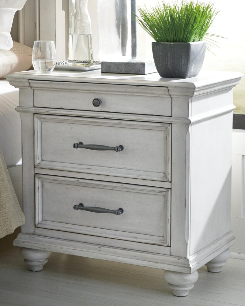 kanwyn-queen-upholstered-panel-bed-dresser-and-nightstand-17