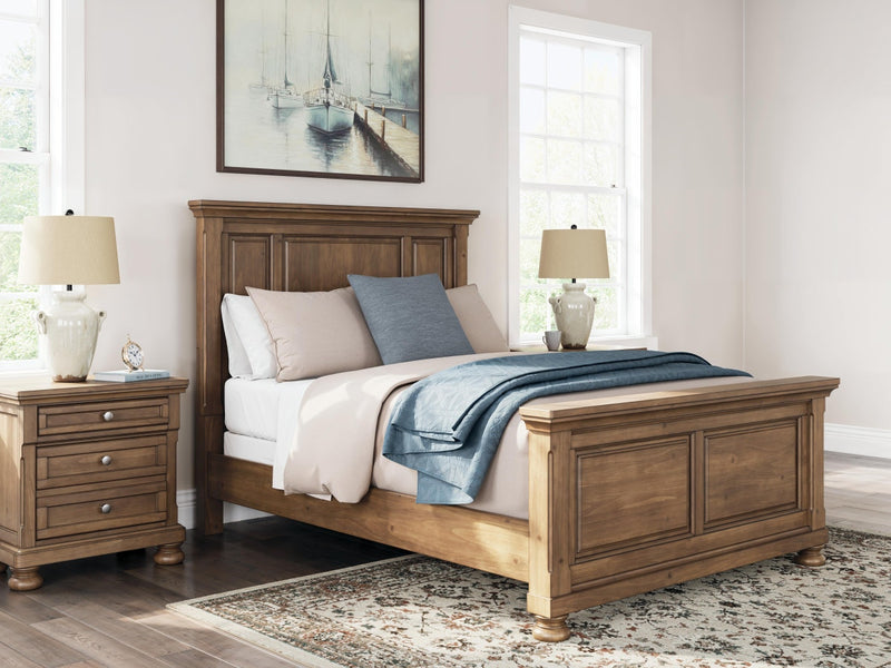 feddinger-queen-panel-bed-dresser-and-mirror-18
