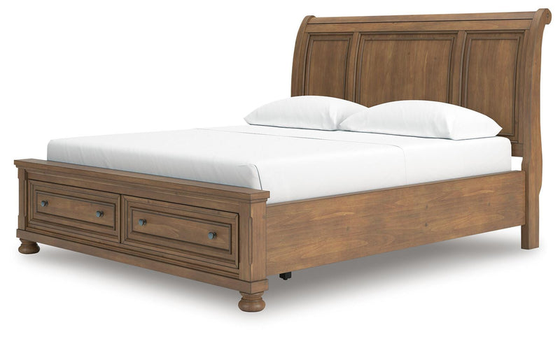 Feddinger Panel Storage Bed