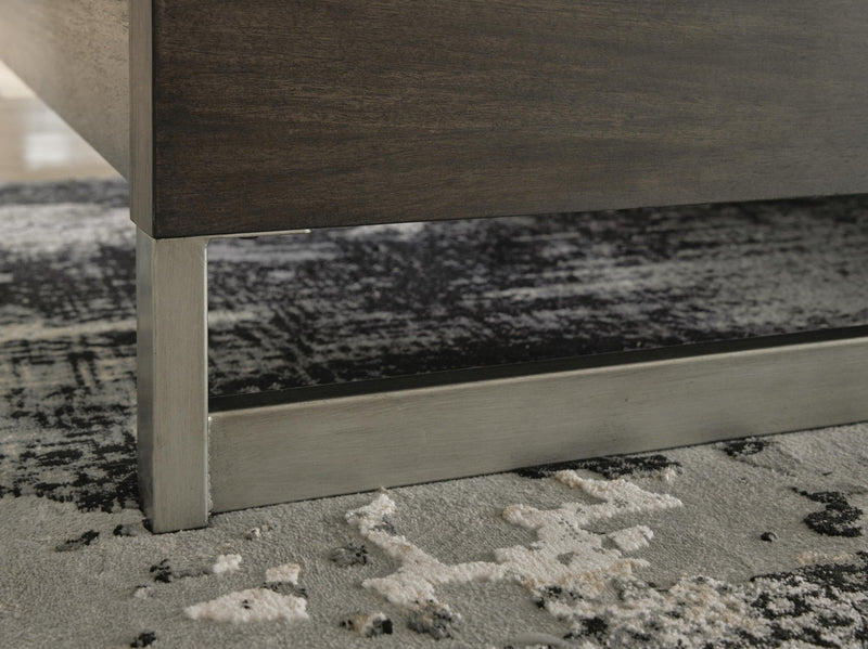 arkenton-king-panel-bed-dresser-and-mirror-17