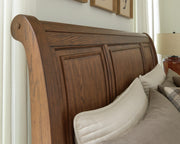 zackaryn-queen-sleigh-bed-3